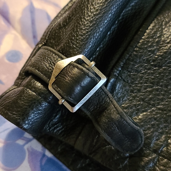 Men's Leather Jacket - Picture 7 of 8